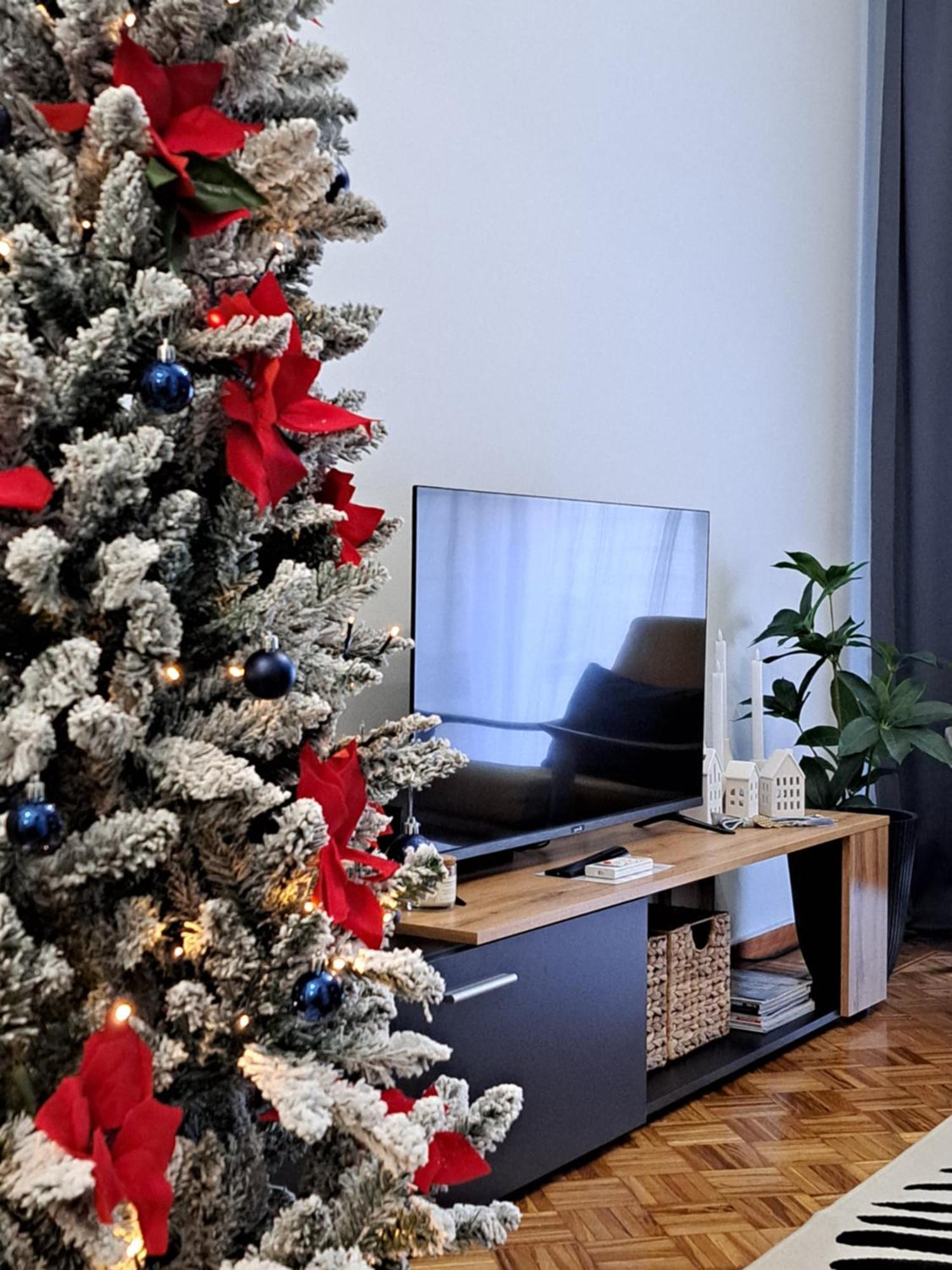 Stylish City Center Apartment Serres Bagian luar foto